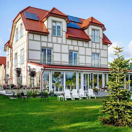 Lejlighed Large 4-person With A Terrace Dębki